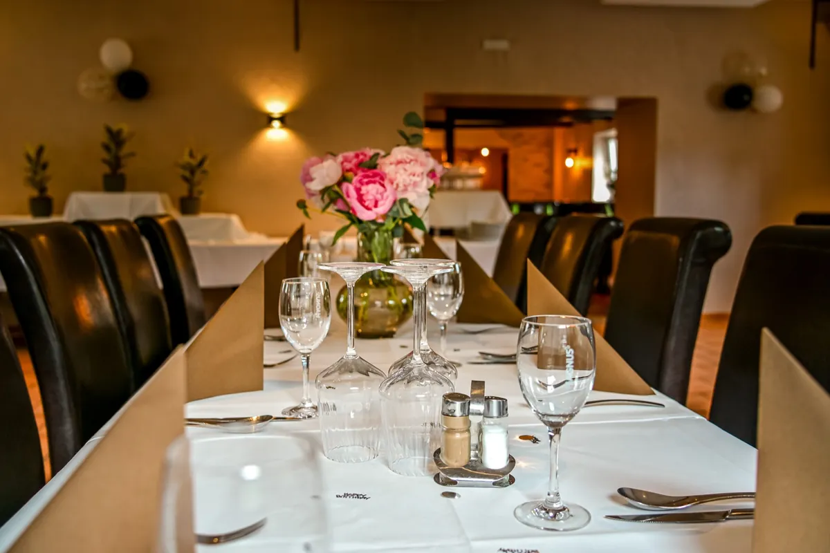 Gemütliches Restaurant-Ambiente im MH Hotel Salzgitter